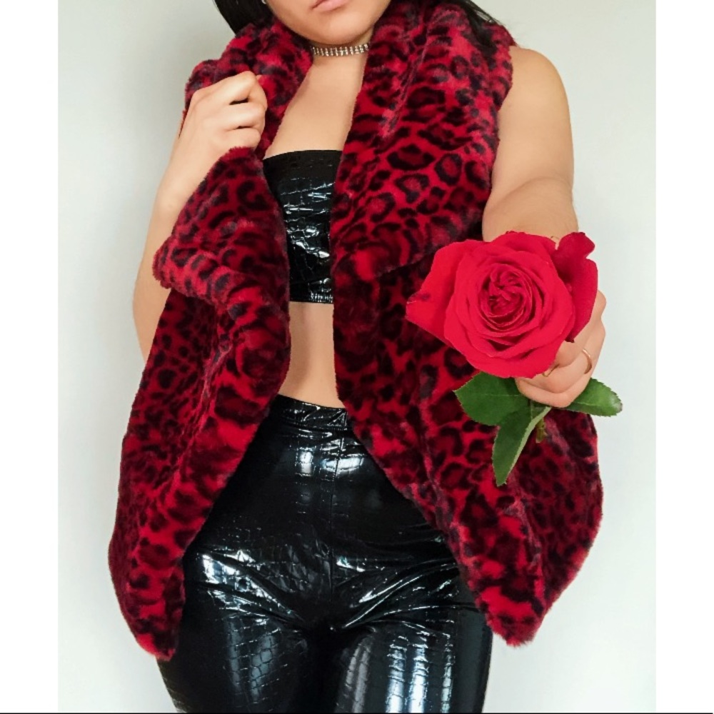 Catherine Malandrino Faux fur red vest